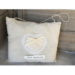 Small Pillow 'Just Married'